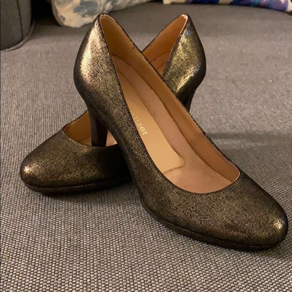 Naturalizer “N5 Contour Michelle” heel